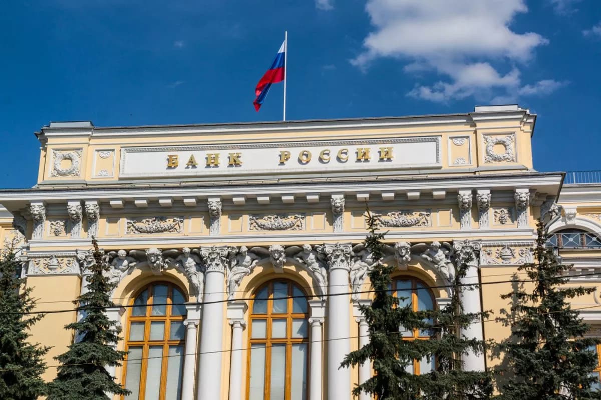 Russia Moves to Open the Crypto Door Under Tight Controls and Investor Tests