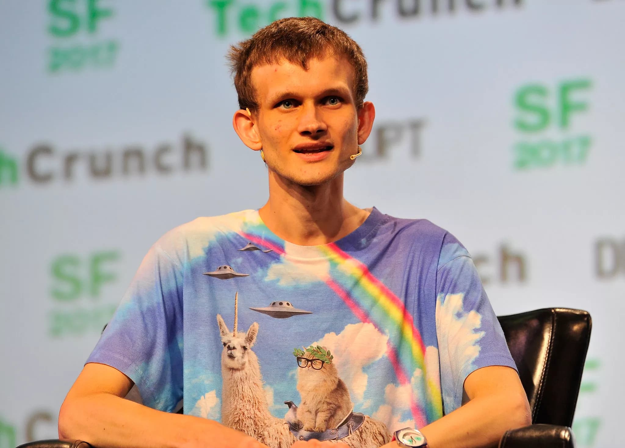 Ethereum at a Crossroads: Vitalik Buterin Signals a Shift Back to Trustlessness and User Control in 2026