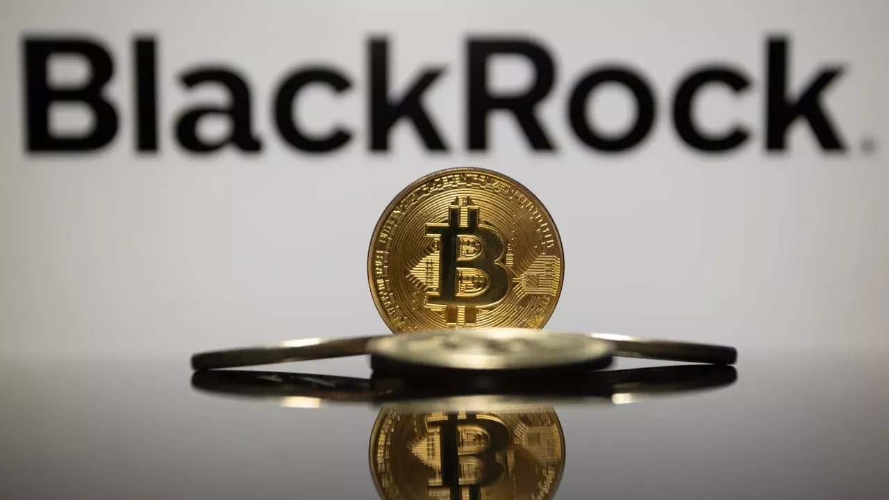 BlackRock Defies Market Nerves With $635 Million Bitcoin Bet Amid Renewed Price Drop