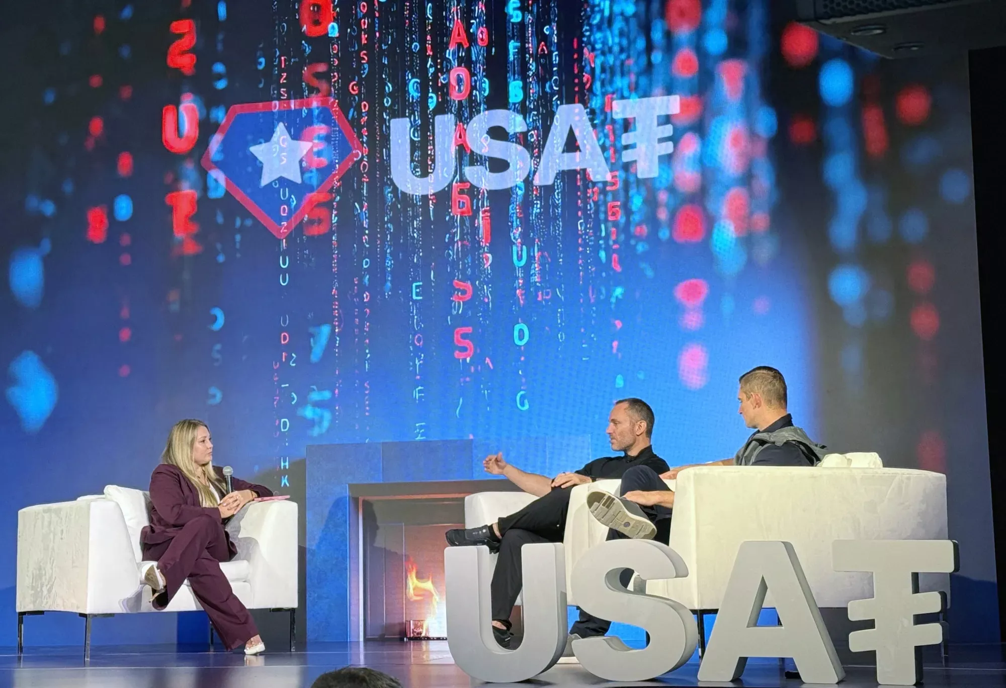 Tether Seeks Institutional Credibility as Deloitte Signs Off on New USAT Stablecoin Reserves