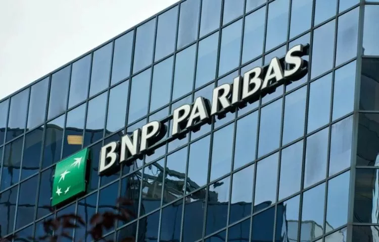 Europe’s Banking Giant Opens the Door for Retail Investors to Enter Crypto Markets Through Structured Products